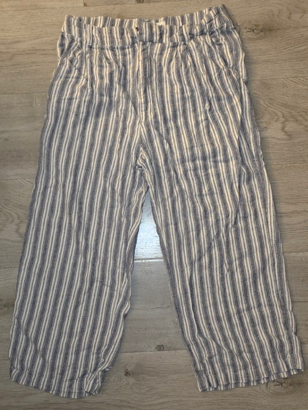 Abercrombie & Fitch Women's Blue and White Striped Casual Joggers
